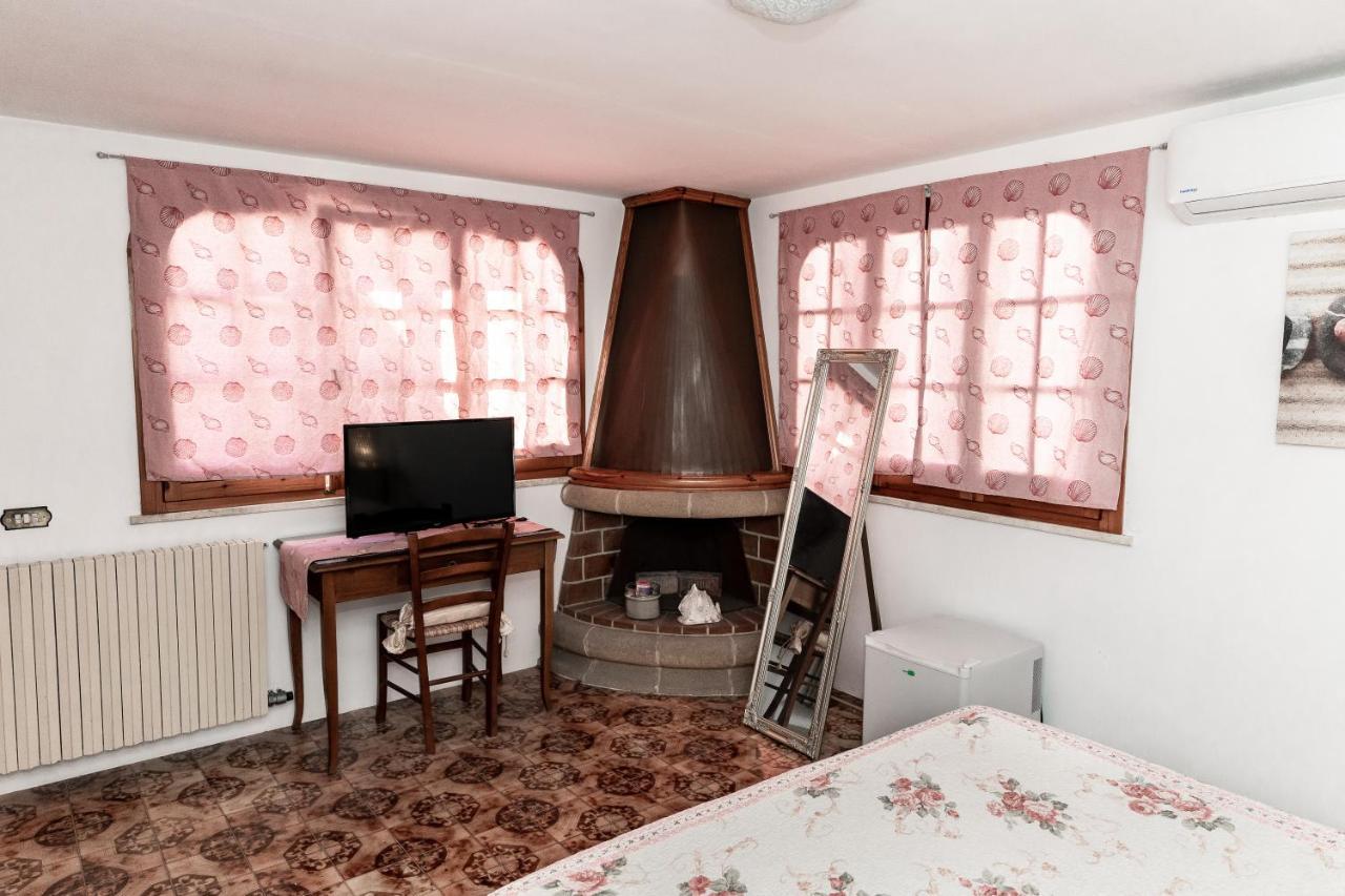 Casa Vacanza Gico' Villa Alezio Bagian luar foto